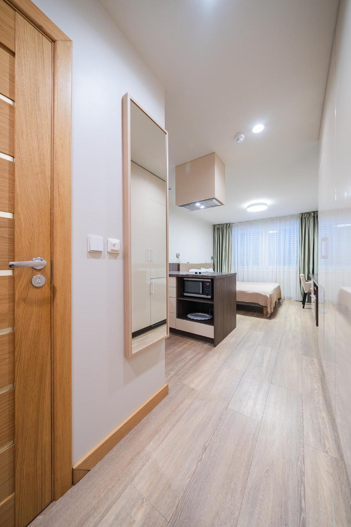 Gyneju Self Check-In Apartments Вилнюс Екстериор снимка