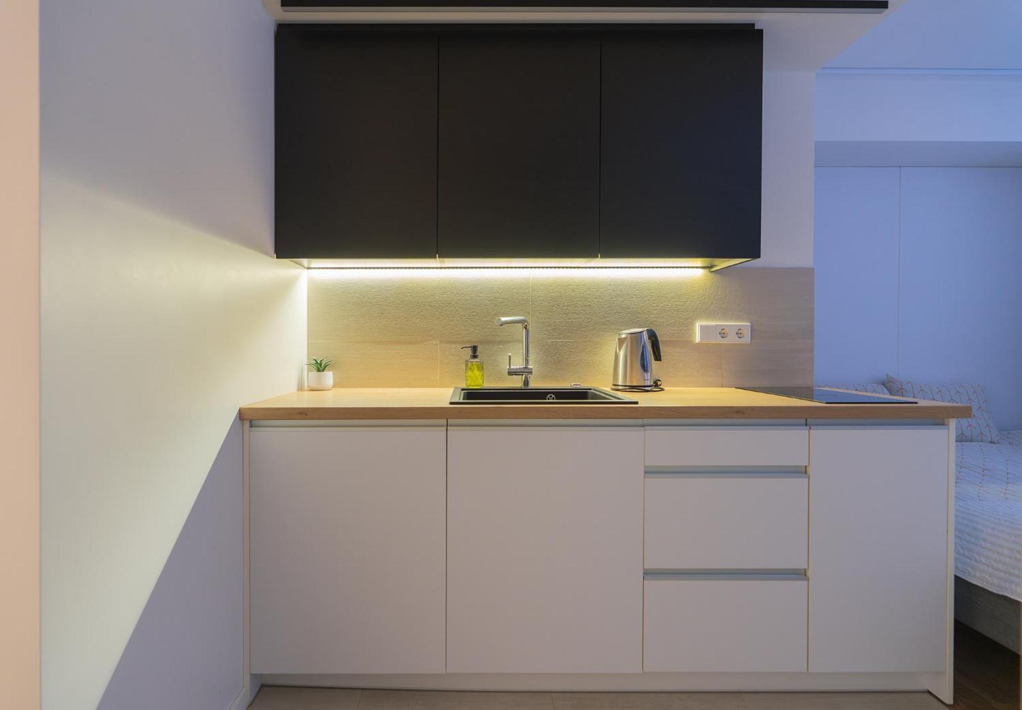 Gyneju Self Check-In Apartments Вилнюс Екстериор снимка